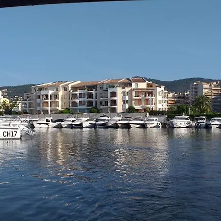 Cannes Marina Vue Sur Le Port